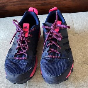 Adidas women’s size 8 shoes